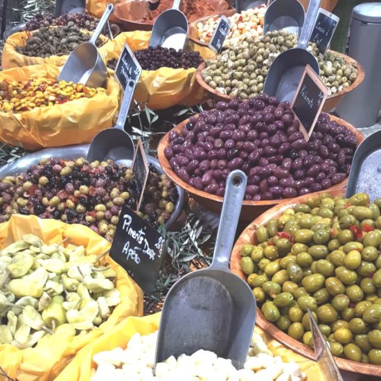 location-appartements-expériences-marché-for-ville-cannes