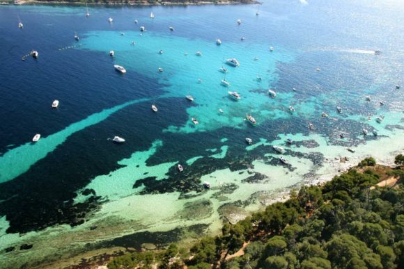 Diverse offerte di esperienze catamarane nelle isole