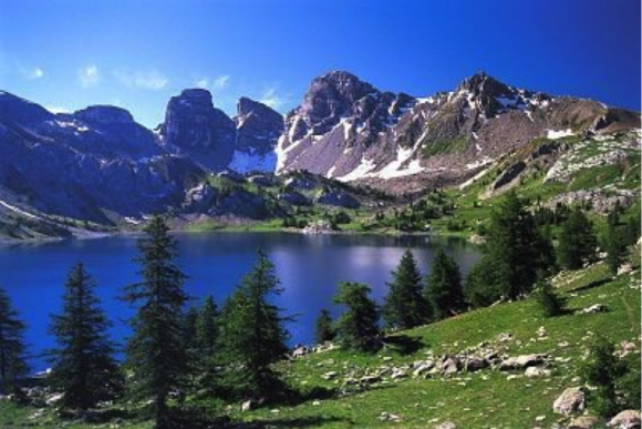 Visiter le lac et explorer la vallée des merveilles