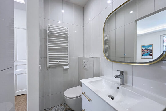 Salle de bain en suite 2