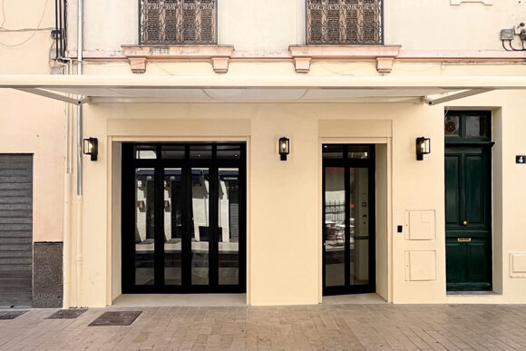 Façade
