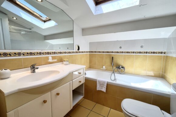 Salle de bain 1