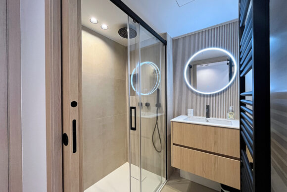 Salle de douche 1