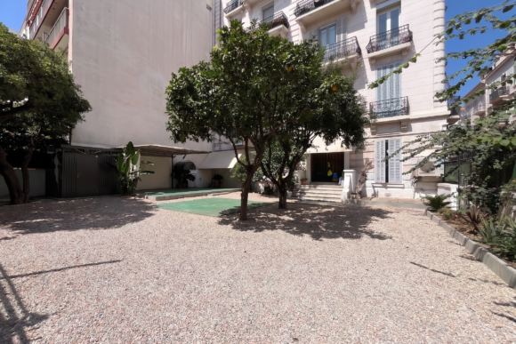 Photo façade et espace